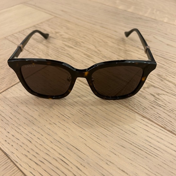 Gucci square framed sunglasses - Picture 3 of 4